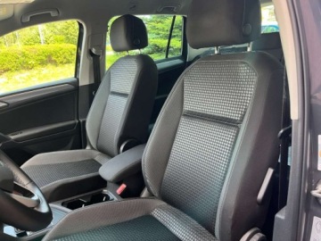 Volkswagen Tiguan II SUV Facelifting 2.0 TDI 150KM 2022 Volkswagen Tiguan 2.0 diesel 150 KM automat zarej w PL ksiazka serwis, zdjęcie 28