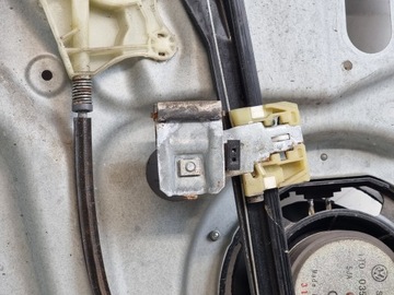 MECHANIZMUS OKNO PRAVÝ PŘEDNÍ VW CADDY 1T0837756