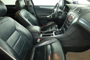 Ford Mondeo IV Sedan 1.6 Duratorq TDCi 115KM 2011 Ford Mondeo 1.6 TDCi, Navi, Klima, Klimatronic, zdjęcie 6