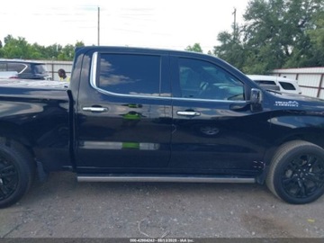 Chevrolet Silverado II 2021 Chevrolet Silverado 1500 Short Bed High Country 2021 6.2l 6.2 Benzyna 420KM, zdjęcie 6