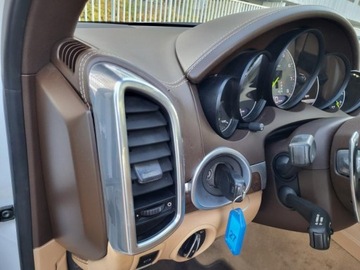 Porsche Cayenne II SUV 3.0 S Hybryda 380KM 2014 PORSCHE CAYENNE S Hybrid, V6 3.0l Hybryda 380KM 1 Właściciel w PL od 4 lat, zdjęcie 7