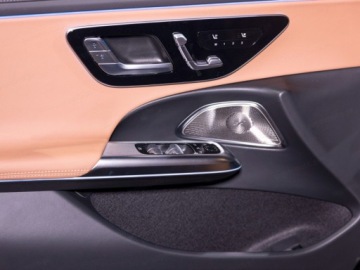 Mercedes Klasa E W214 2025 E Klasa 300 e 4-Matic AMG 2.0 (333KM) 2025, zdjęcie 10