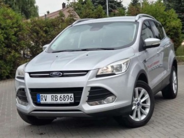 Ford Kuga II SUV 2.0 TDCi 150KM 2015 Ford Kuga 2.0 AWD150KM Super Stan Import Raty Oplaty 2.0 Diesel 150KM