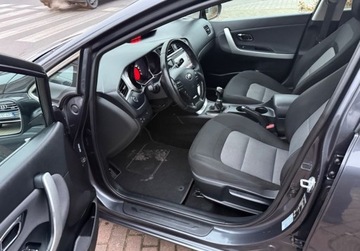 Kia Ceed II Hatchback 5d Facelifting 1.4 DOHC 100KM 2018 Kia Ceed 1.4i NAVI Kamera 78.000 km 1.4 Benzyna 100KM, zdjęcie 10