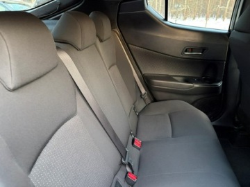 Toyota C-HR I Crossover 1.2L Turbo 116KM 2018 Toyota C-HR 1.2 Turbo LED Podgrzewane fotele FV23%, zdjęcie 11