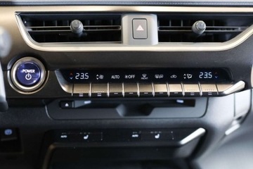 Lexus UX 2021 Lexus UX 250h GPF F Impression AWD 2.0 Hybryda 152KM, zdjęcie 21