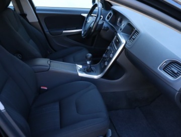Volvo S60 II Sedan 1.6 T3 150KM 2012 Volvo S60 T3, Salon Polska, Klima, Klimatronic, zdjęcie 8
