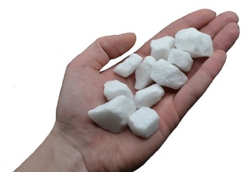 GRYS ŚNIEŻNOBIAŁY GRECKI DO OGRODU 20KG 16-32MM