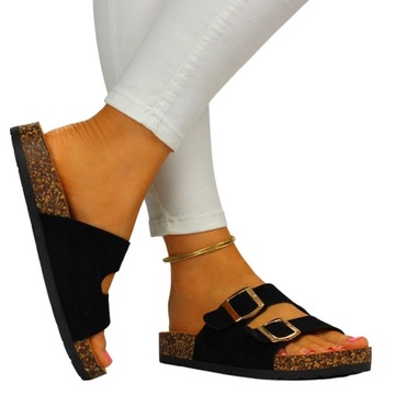 Женские шлепанцы