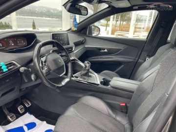 Peugeot 3008 II Crossover 1.5 BlueHDI 130KM 2019 Peugeot 3008 1.5DieselGT-LineNiski przebiegPanorama 1.5 Diesel 130KM, zdjęcie 17