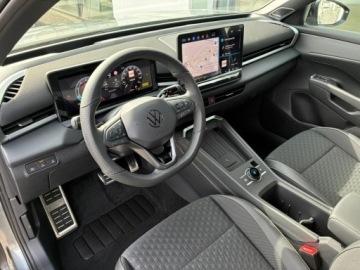 Volkswagen T-Roc I SUV Facelifting 1.5 TSI ACT 150KM 2026 Volkswagen T-Roc R-Line 1.5 eTSI 150 KM DSG, zdjęcie 4