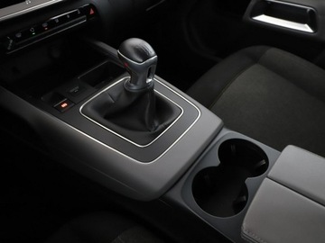 Citroen C5 Aircross SUV 1.5 BlueHDI 131KM 2018 Citroen C5 Aircross 1.5 Blue-HDi Live Klimatyzacja, zdjęcie 29