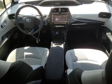 Toyota Prius IV Hatchback Plug-in 1.8 Hybrid Plug-in 122KM 2022 Toyota Prius Night Shade 2022 1.8 Hybryda 121KM, zdjęcie 8