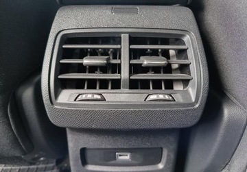 Citroen 2021 Citroen C4 1.2 PureTech 130KM Shine Salon PL 1 wlasciciel 1.2 Benzyna, zdjęcie 31