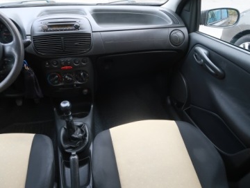 Fiat Punto Grande Punto Hatchback 5d 1.2 8v 65KM 2005 Fiat Punto 1.2, GAZ, Klima, El. szyby, zdjęcie 7