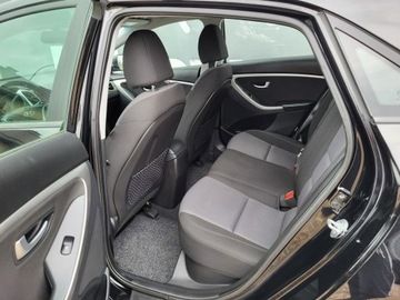 Hyundai i30 II Hatchback 3d 1.6 CRDi (LOW) 110KM 2013 Hyundai i30 *klimatronik*serwis*ledy*alu*, zdjęcie 6