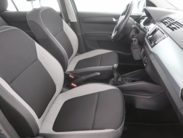 Skoda Fabia III Hatchback 1.2 TSI 110KM 2017 Skoda Fabia 1.2 TSI, Salon Polska, 1. Właściciel, zdjęcie 8