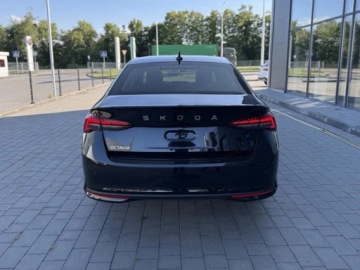 Skoda Octavia IV Liftback 1.5 TSI EVO 150KM 2026 Octavia Edition 130 Selection 1.5 TSI mHEV DSG 150KM 2025, zdjęcie 4