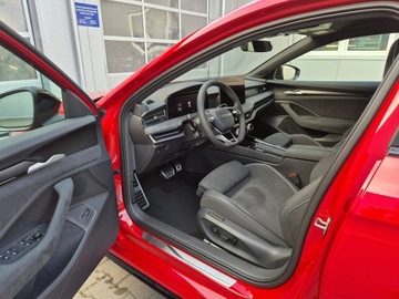 Skoda Superb IV Liftback 2.0 TSI 204KM 2025 Skoda Superb Sportline 2.0 TSI 204KM Auto z placu, zdjęcie 9