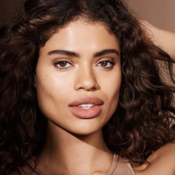 Max Factor FACEFINITY ALL DAY SPF20 ПОКРЫВАЮЩАЯ ТОНАЛЬНАЯ ОСНОВА W70 30 мл