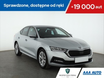 Skoda Octavia IV Liftback 1.5 TSI EVO 150KM 2021 Skoda Octavia 1.5 TSI, Salon Polska