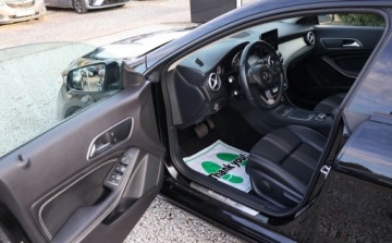 Mercedes CLA C117 Shooting Brake Facelifting 2.1 220 d 177KM 2017 Mercedes-Benz CLA NAVI, Czujniki, Tempomat, Grzane Fotele, Multifunkcja, Z, zdjęcie 11