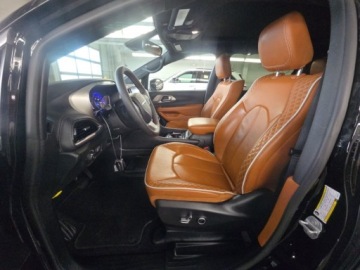 Chrysler Pacifica II 2025 Chrysler Pacifica Puinnacle 2025 3.6 Benzyna 287KM, zdjęcie 7