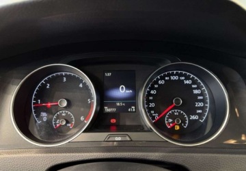 Volkswagen Golf VII Variant Facelifting 1.6 TDI-CR DPF BMT 115KM 2020 Volkswagen Golf Variant VAT 23 Comfortline 1.6TDI 115KM M5 2020 r., Salon, zdjęcie 18