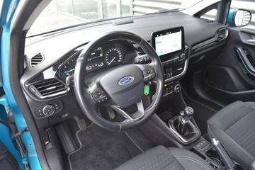 Ford Fiesta VII Hatchback 3d Facelifting 1.0 EcoBoost 100KM 2017 Ford Fiesta SalonPL 100KM Titanium PANORAMA Podgrz.Fotele 16 Kamera Bezywp, zdjęcie 8
