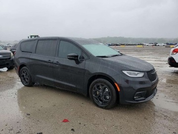 Chrysler Pacifica II 2024 Chrysler Pacifica Hybrid Select 2024 3.6l 3.6 Hybryda 260KM, zdjęcie 4