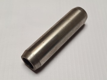 Prowadnica zaworowa SW680 NOM