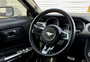 Ford Mustang VI 2021 Ford Mustang Ford Mustang Cabrio 2.3 Eco Boost 2.3 Benzyna 317KM, zdjęcie 6