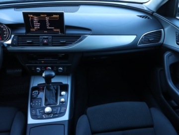 Audi A6 C7 Limousine 2.8 FSI 204KM 2011 Audi A6 2.8 FSI, Automat, Navi, Xenon, Bi-Xenon, zdjęcie 7