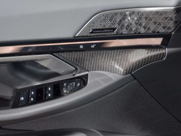 BMW Seria 5 G90-91 2026 BMW Seria 5 540d xDrive Sport Sedan 3.0 (303 KM) 2026, zdjęcie 14