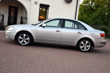 Hyundai Sonata IV Sedan 2.4 i 16V 161KM 2005 Hyundai Sonata V Comfort 2.4 MPI 162KM *TYLKO 142700km* Bogaty, Serwis, zdjęcie 3