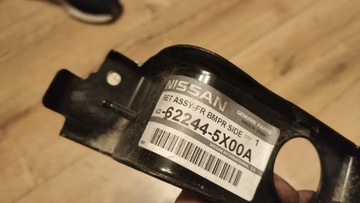 EU DRŽÁK NÁRAZNÍKU PŘEDNÍ PRAVÝ NISSAN NAVARA D40