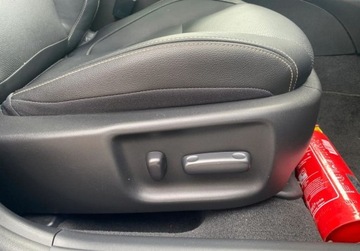 Toyota Avensis III Wagon Facelifting 2015 2.0 D-4D 143KM 2016 Toyota Avensis Toyota Avensis IIIKOMBI 2.0 Diesel 143KM, zdjęcie 13