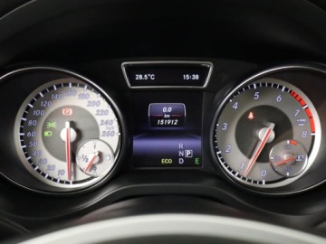 Mercedes GLA I Off-roader 2.0 250 211KM 2014 Mercedes GLA GLA 250 4MATIC, Salon Polska, zdjęcie 10