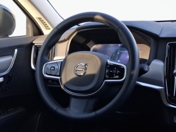 Volvo V90 II Plug-In Facelifting 2.0 T6 Plug-In Hybrid 350KM 2024 Volvo V90 Volvo V90 T6 253KM+145KM AWD Plug-In Hyb, zdjęcie 21