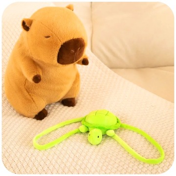 ПЛЮШЕВАЯ ИГРУШКА-МАСКОТ КАПИБАРА С РЮКЗАКОМ МЯГКАЯ ИГРУШКА ДЛЯ ОБНИМАНИЙ В ПОДАРОК