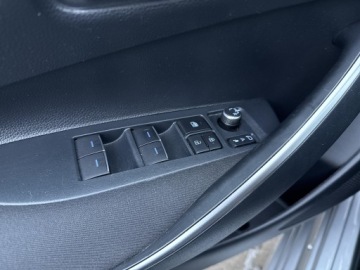 Toyota Corolla XII Sedan 1.8 Hybrid 122KM 2022 Toyota Corolla 1.8 Hybrid Comfort Seria E21 (2019-, zdjęcie 19