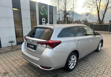 Toyota Auris II Touring Sports Facelifting 1.6 Valvematic 132KM 2018 Toyota Auris 1.6B 132KM 2018r. Salon Polska auto zarejestrowane i ubezpiec, zdjęcie 5