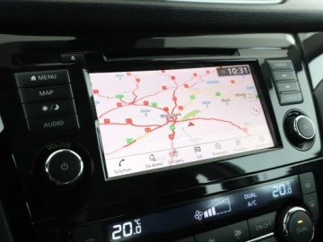 Nissan Qashqai II Crossover Facelifting 1.3DIG-T 140KM 2019 Nissan Qashqai navi klima auto grzane fotele, zdjęcie 24