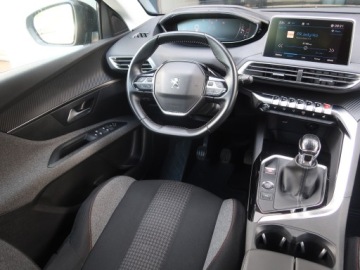 Peugeot 3008 II Crossover Facelifting  1.2 PureTech 130KM 2021 Peugeot 3008 1.2 PureTech, Salon Polska, zdjęcie 6