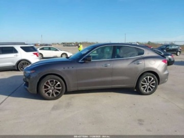 Maserati Levante 2019 Maserati Levante 2019r., 4x4, 3.0L 3.0 Benzyna 345KM, zdjęcie 5