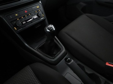 Volkswagen T-Cross SUV 1.0 TSI 95KM 2020 Volkswagen T-Cross PDC grzane fotele climatronic, zdjęcie 27