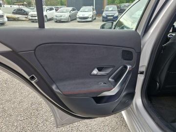 Mercedes Klasa A W177/V177 Hatchback 1.5 180d 116KM 2018 Mercedes A 180 Pakiet AMG-Automat-Full LED-Panoram, zdjęcie 15