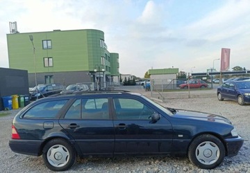 Mercedes Klasa C W202 Kombi T202 2.0 136KM 1997 Mercedes-Benz Klasa C Mercedes-Benz Klasa C 2.0 BenzynaLPG 136KM, zdjęcie 4