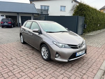 Toyota Auris I Hatchback 3d Facelifting 1.6 Valvematic 132KM 2013 Toyota Auris Sprowadzona Ubezpieczona Zarejestrowana, zdjęcie 3