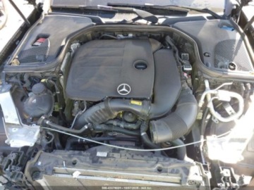 Mercedes Klasa E W213 2021 Mercedes-Benz Klasa E 350 2021 2.0 Benzyna 255KM, zdjęcie 8